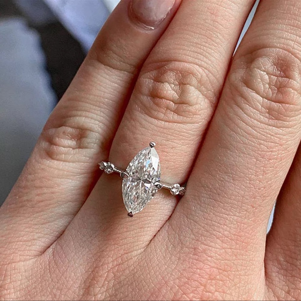 Tear Drop Ring